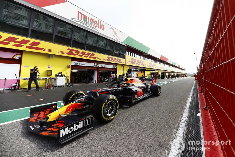 Max Verstappen, Red Bull Racing RB16, in the pit lane