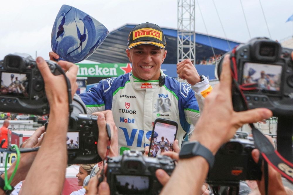 Isack Hadjar, Racing Bulls