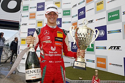 Mick Schumacher, con Superlicencia F1, podría interesar a Toro Rosso