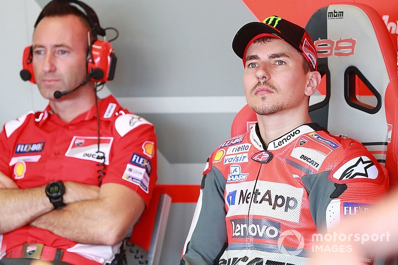 Lorenzo, Honda anlaşması öncesi emekli olmaya çok yakınmış