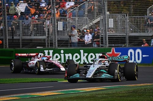 Боттас: Я старался не думать, что атакую Mercedes. Но не мог