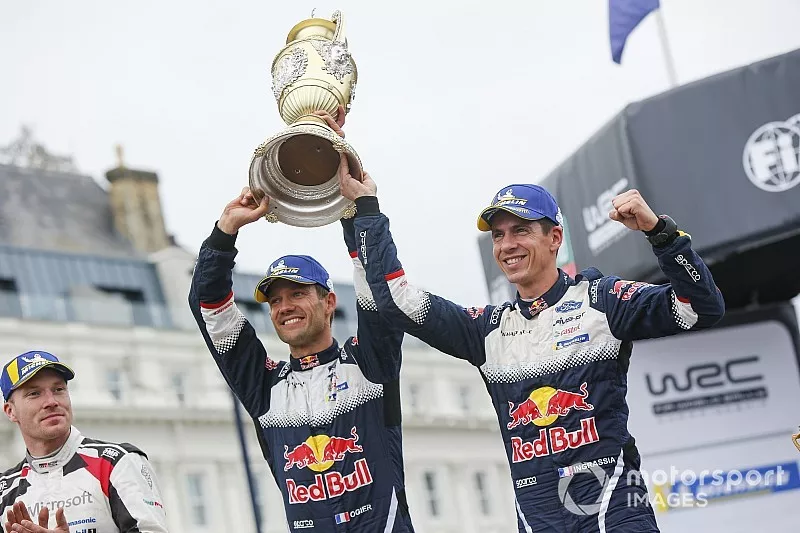Podium : les vainqueurs S&eacute;bastien Ogier, Julien Ingrassia, M-Sport Ford WRT Ford Fiesta WRC