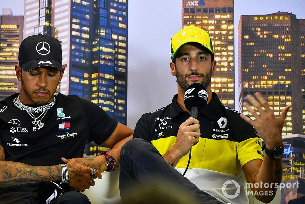 Lewis Hamilton, Mercedes-AMG Petronas F1, and Daniel Ricciardo, Renault F1,in the press conference