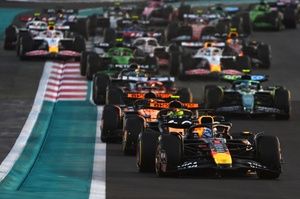 Por qué Verstappen no pudo compactar al pelotón para presionar a Norris en Abu Dhabi