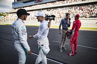 Hamilton: Takım emriyle kazanmak özel hissettirmiyor