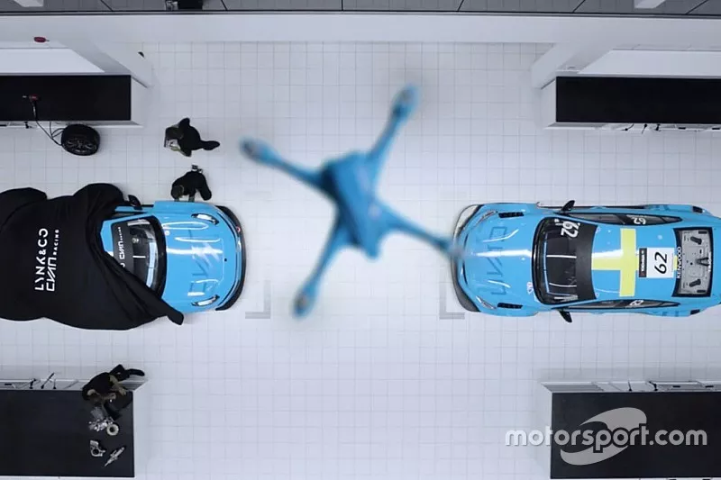 Cyan Racing Lynk & Co 03
