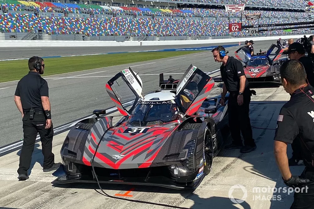 #31 Chip Ganassi Racing Cadillac LMDh