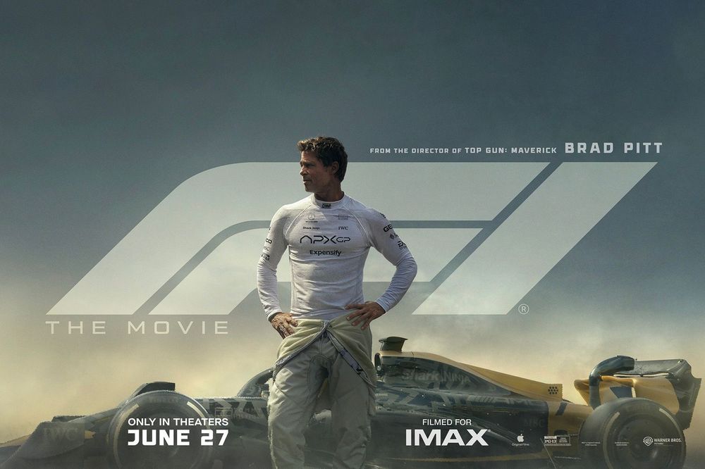 新品ブラピ映画F1エフワン映画IMAXパンフレットF1グッズ観戦ブラッド・ピット 最安値☆ブラッド・ピット映画エフワンF1観戦グッズIMAXブラピ
