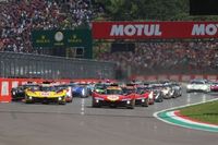 Chaotyczny start wyścigu. Problemy Kubicy