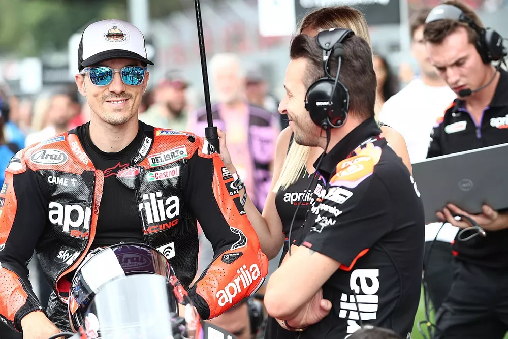 Maverick Vinales, Aprilia Racing Team