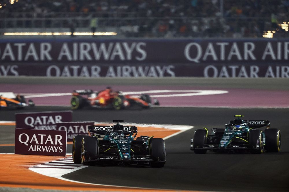 Lance Stroll, Aston Martin AMR23, Fernando Alonso, Aston Martin AMR23