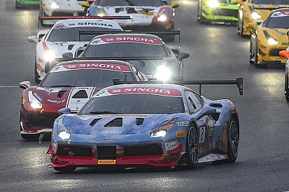 David Fumanelli vince in volata Gara 2 del Ferrari Challenge Europe a Monza