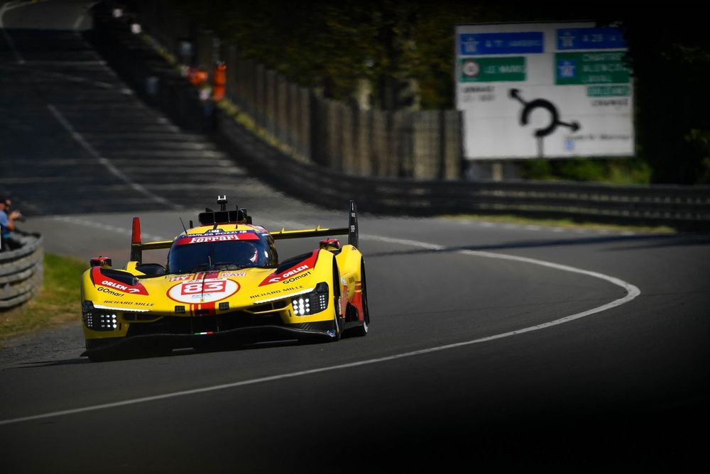 #83 AF Corse Ferrari 499P: Robert Kubica, Robert Shwartzman, Yifei Ye