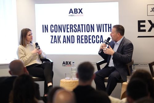 Zak Brown pide una reorganizaci&oacute;n del sistema de comisarios de la F1