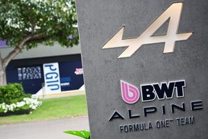 Le moteur Mercedes d'Alpine a d&eacute;marr&eacute; &agrave; Enstone