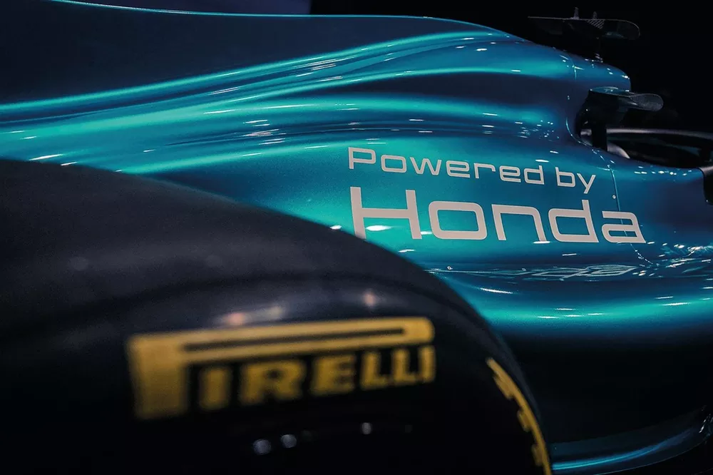 Lanzamiento del motor Honda