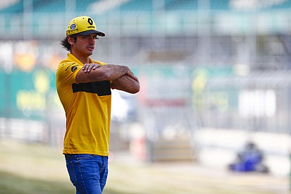 Sainz, 2019 yılındaki anlaşmasının iki yıllık olmasını istiyor
