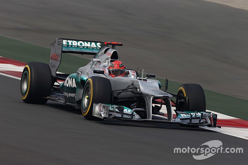 Ablösung durch Lewis Hamilton: Michael Schumacher trug es mit Fassung