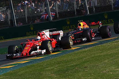 Verstappen : "Vettel va une seconde plus vite, c'est plus physique !"