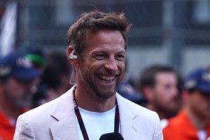 Button critica a Elkann por señalar a Leclerc y Hamilton