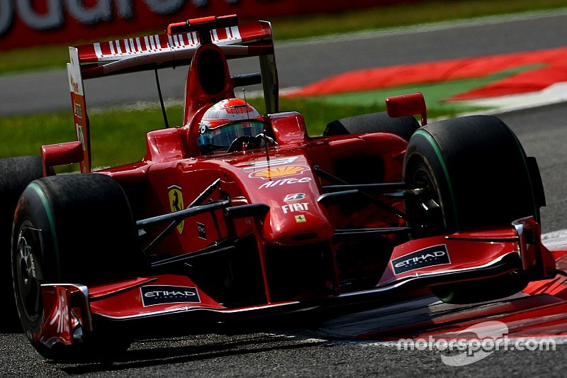Vettel es un campeón del nivel de Hamilton, dice Fisichella