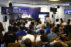 Laurent Mekies, FIA-Sicherheitschef, Charlie Whiting, FIA-Rennleiter, Matteo Bonciani, FIA-Pressespr
