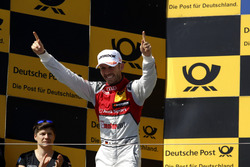 Podium: le vainqueur René Rast, Audi Sport Team Rosberg, Audi RS 5 DTM