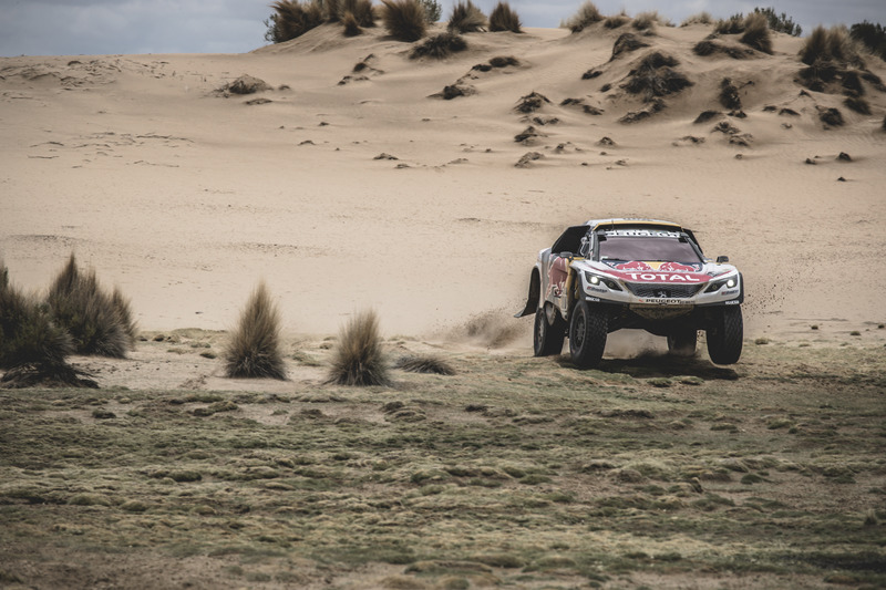 #300 Team Peugeot Sport, Peugeot 3008 DKR: Stéphane Peterhansel, Jean-Paul Cottret