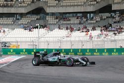 Lewis Hamilton, Mercedes AMG F1 W07 Hybrid spins in the first practice session