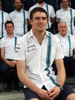Paul di Resta, Williams op een teamfoto