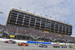 Denny Hamlin, Joe Gibbs Racing Toyota and Martin Truex Jr., Furniture Row Racing Toyota