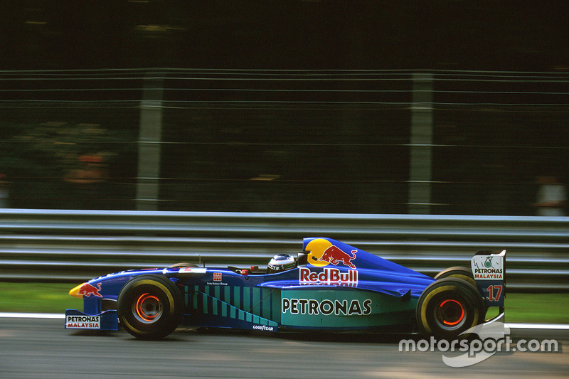 #17 : Gianni Morbidelli, Sauber C16