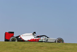 Romain Grosjean, Haas F1 Team VF-16 avec un Halo