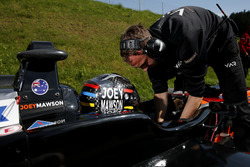 Joey Mawson, Van Amersfoort Racing, Dallara F317 - Mercedes-Benz