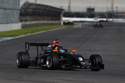 Robert Megennis, Juncos Racing
