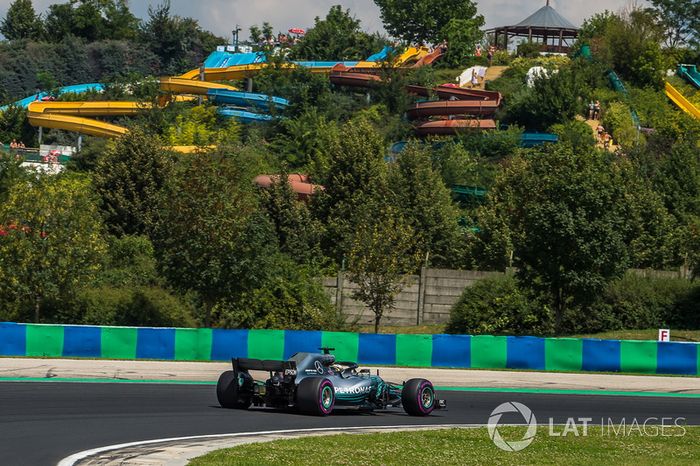 Lewis Hamilton, Mercedes-AMG F1 W09