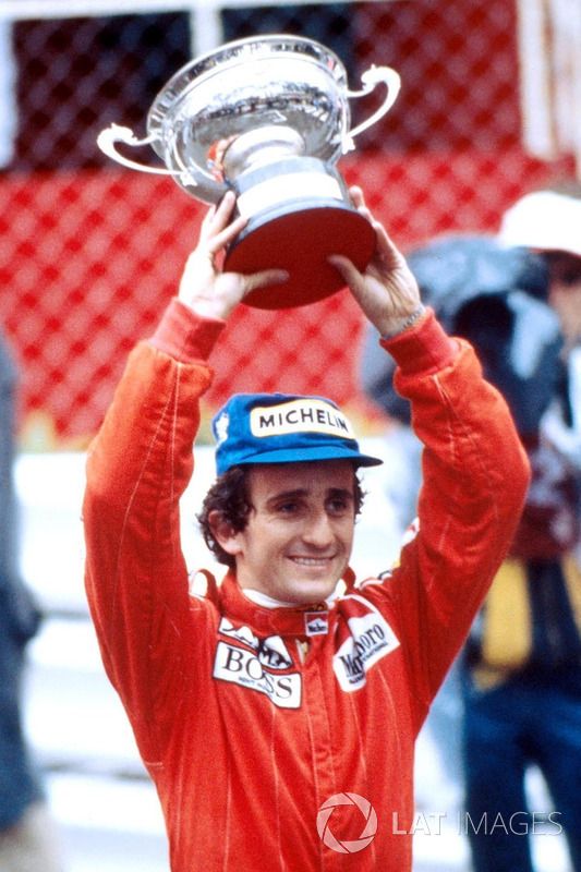 Race winner Alain Prost, McLaren
