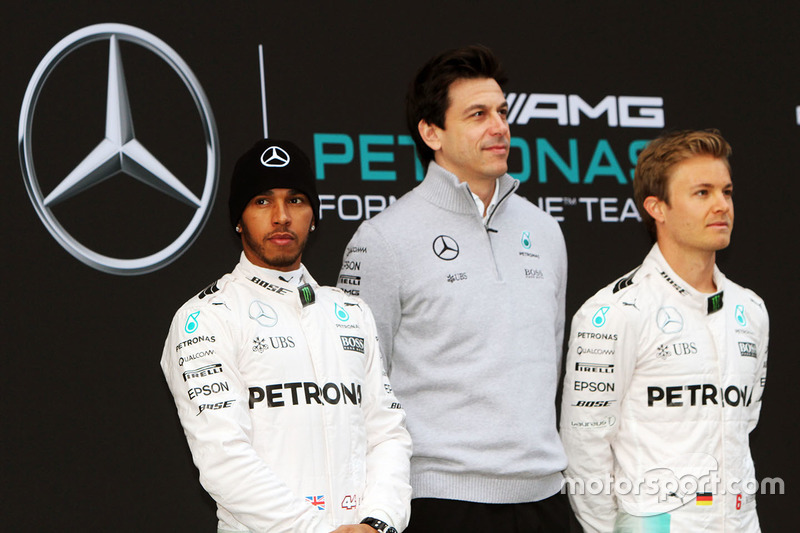 Lewis Hamilton, Mercedes AMG F1, Toto Wolff, Mercedes AMG F1Yöneticisi, Nico Rosberg, Mercedes AMG F