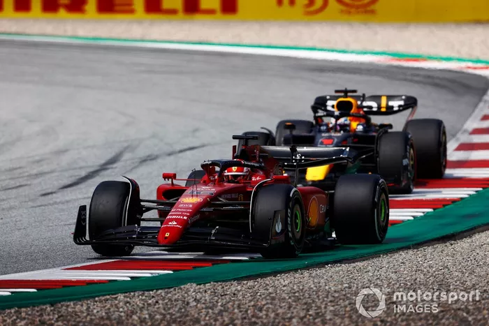 Charles Leclerc, Ferrari F1-75, Max Verstappen, Red Bull Racing RB18