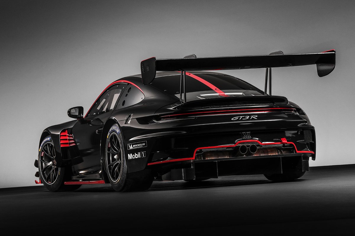 真打ち登場……ポルシェ、新型『911 GT3-R』を発表。さらなる信頼性向上