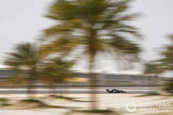 Lewis Hamilton, Mercedes W12 