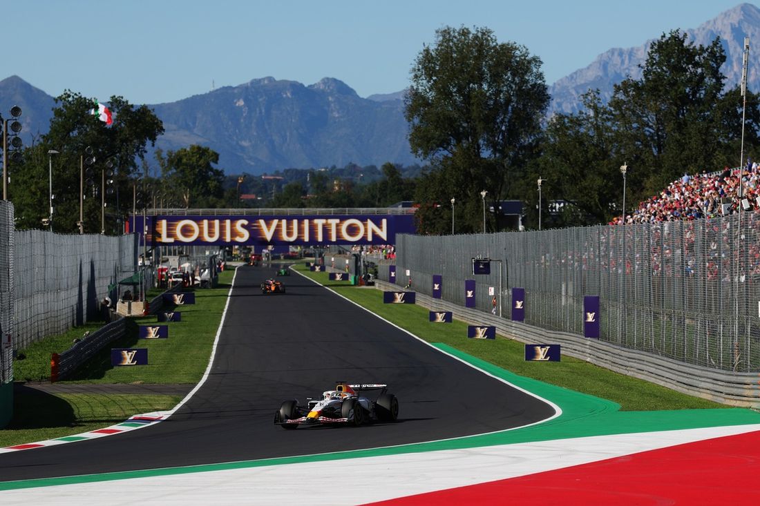 Isack Hadjar, Equipo Racing Bulls