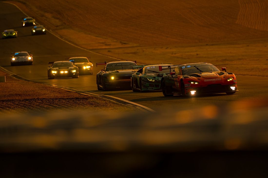 #37 PROsport Racing Aston Martin Vantage AMR GT3: Steven Palette, Marek Böckmann, Nico Bastian, #7 Konrad Motorsport Lamborghini Huracan GT3: Danny Soufi, Maximilian Paul, Peter Elkmann, Pavel Lefterov.