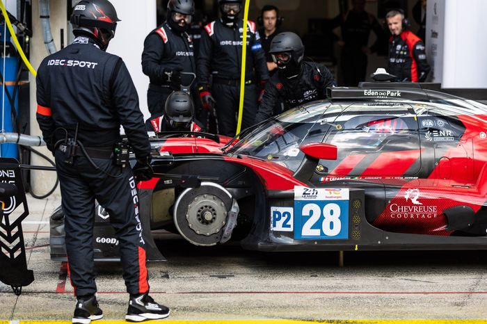  #28 IDEC Sport Oreca 07 - Gibson: Paul Lafargue, Job Van Uitert, Sebastian Alvarez