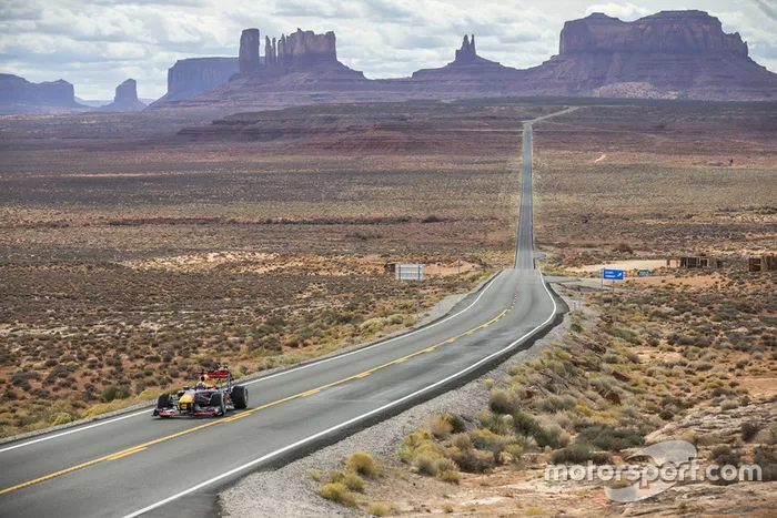 Daniel Ricciardo, Red Bull Racing en Monument Valley