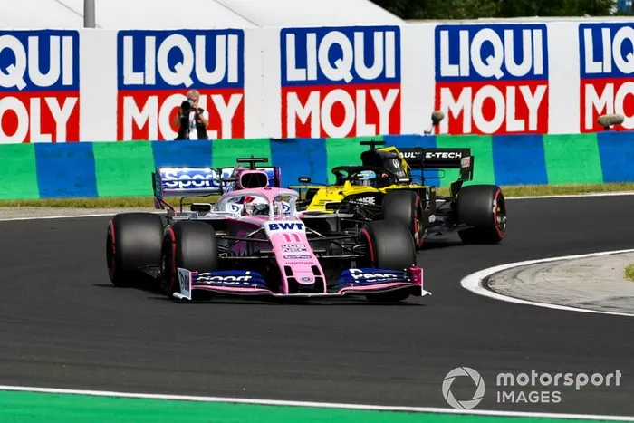 Sergio Pérez, Racing Point RP19, Daniel Ricciardo, Renault F1 Team R.S.19