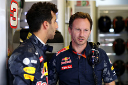 Christian Horner, jefe de equipo de carreras de Red Bull con Daniel Ricciardo, Red Bull Racing