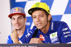 Валентино Россі, Yamaha Factory Racing, Маверік Віньялес, Team Suzuki Ecstar MotoGP