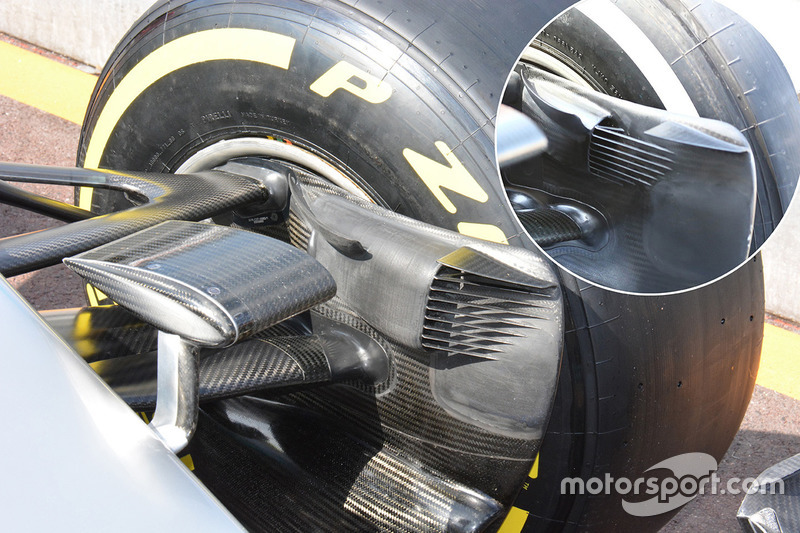 Detalle de conducto de freno Mercedes AMG F1 Team W07