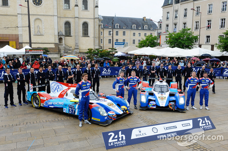 #37 SMP Racing, BR01 Nissan: Vitaly Petrov, Viktor Shaytar, Kirill Ladygin; #27 SMP Racing, BR01 Nis